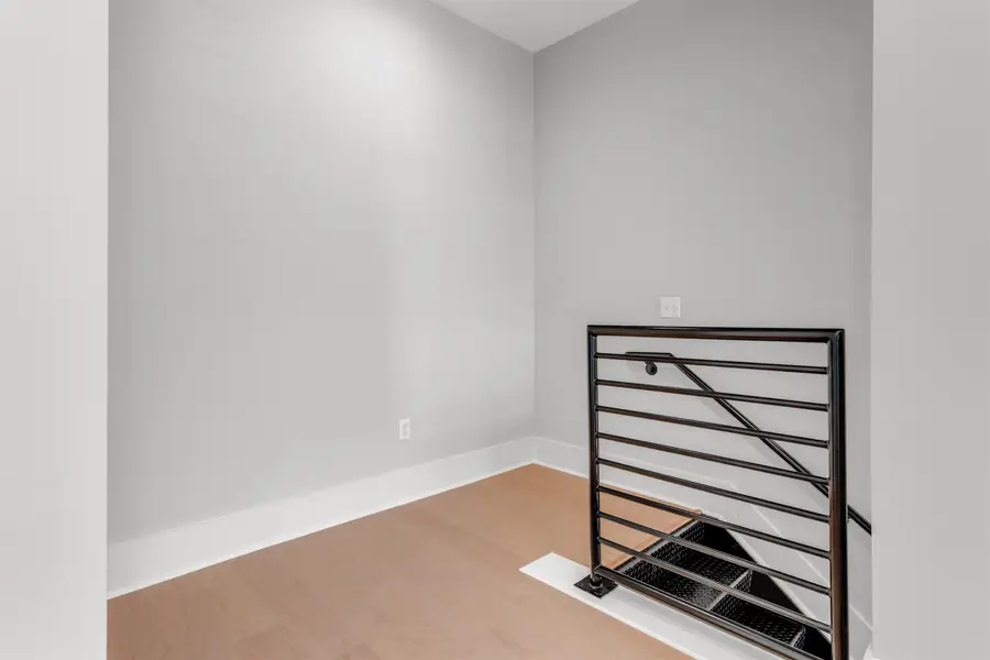 621 DENMARK DR #201, Memphis, TN 38103 - Image #3