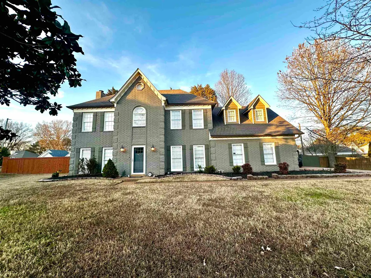 1016 NOLLEY CV, Collierville, TN 38017 - Image #1