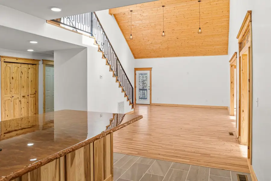 619 BRIDGE VIEW CV, Bath Springs, TN 38311 - Image #3