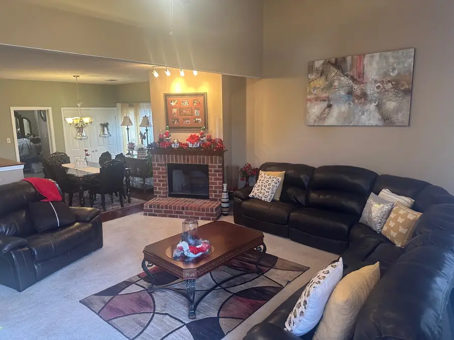 5147 WALTON LAKE ST, Memphis, TN 38118 - Image #3