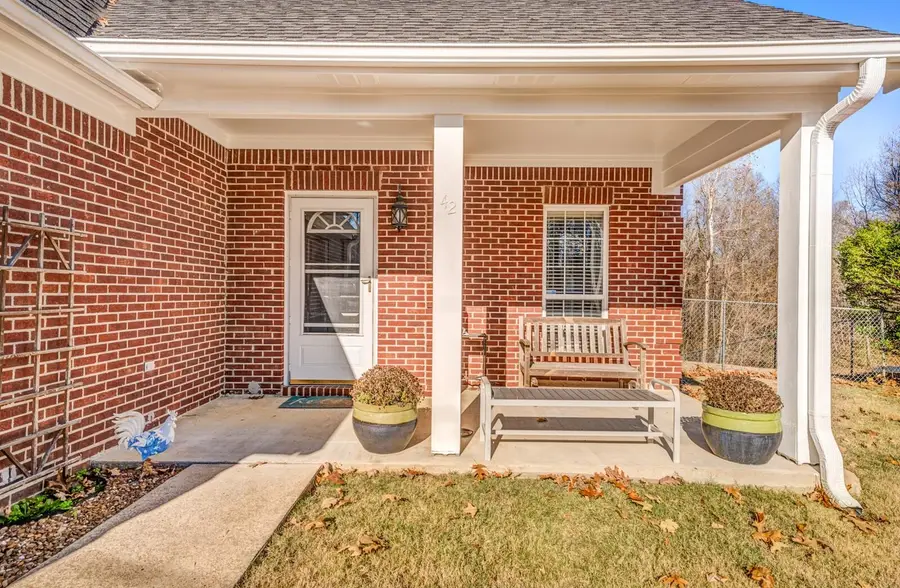 42 WILSHIRE LN, Atoka, TN 38004 - Image #2