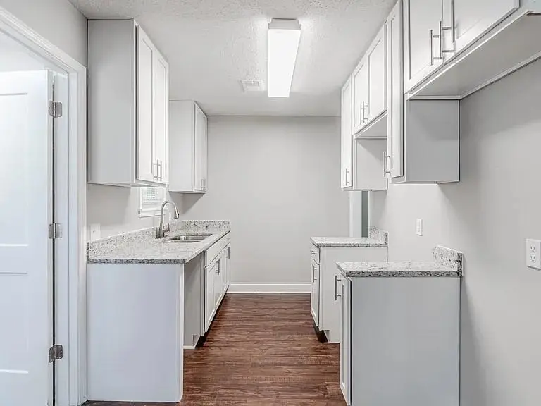 1343 S PERKINS RD, Memphis, TN 38117 - Image #3