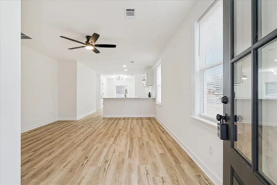 5186 BROKEN OAK DR, Memphis, TN 38127 - Image #2