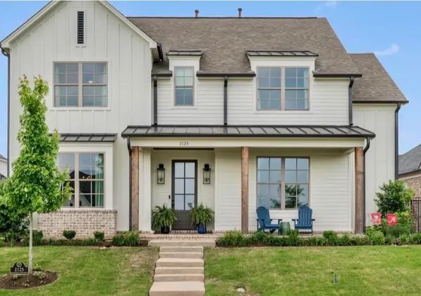 2125 N GREENBRIER LAKES BLVD, Piperton, TN 38017