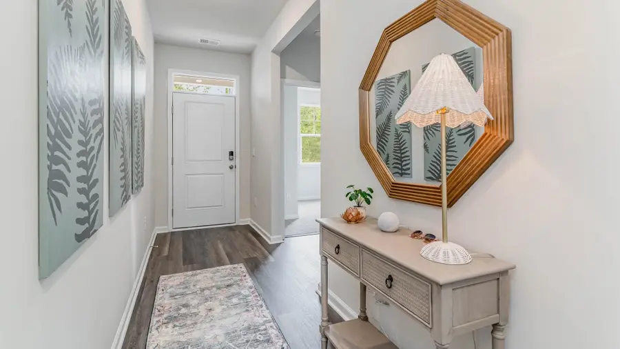 215 KIPLING DR, Oakland, TN 38060 - Image #2