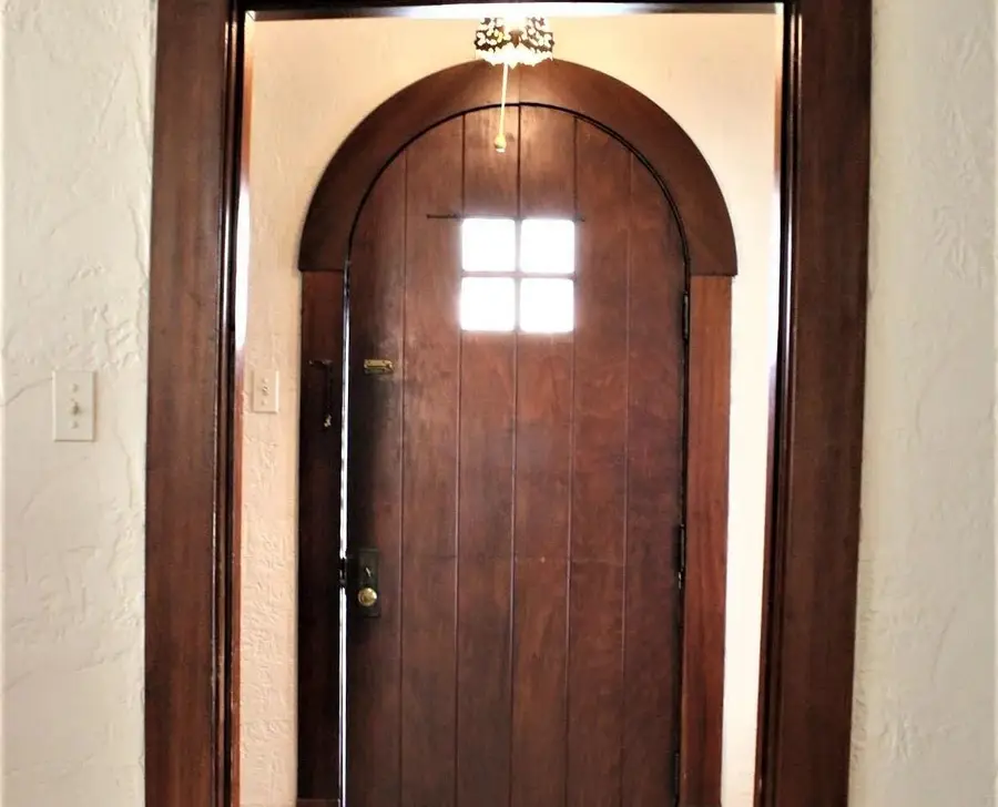 230 LAKE DR, Ripley, TN 38063-1104 - Image #2