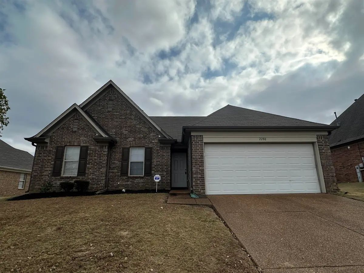 2280 SOUTHERN WOODS DR, Cordova, TN 38016 - Image #1