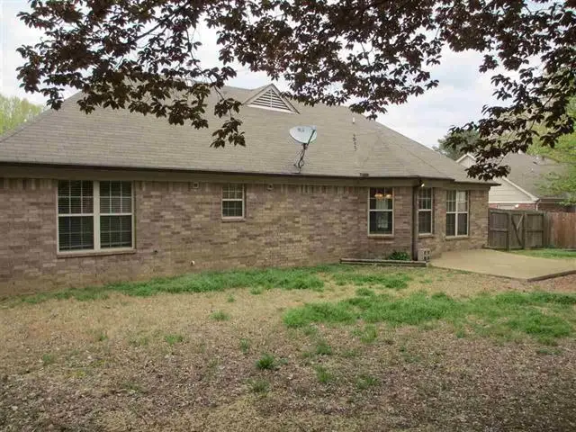 8067 KERRY DR, Cordova, TN 38018 - Image #2