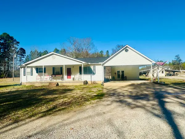 3558 142 HWY, Selmer, TN 38375-6649
