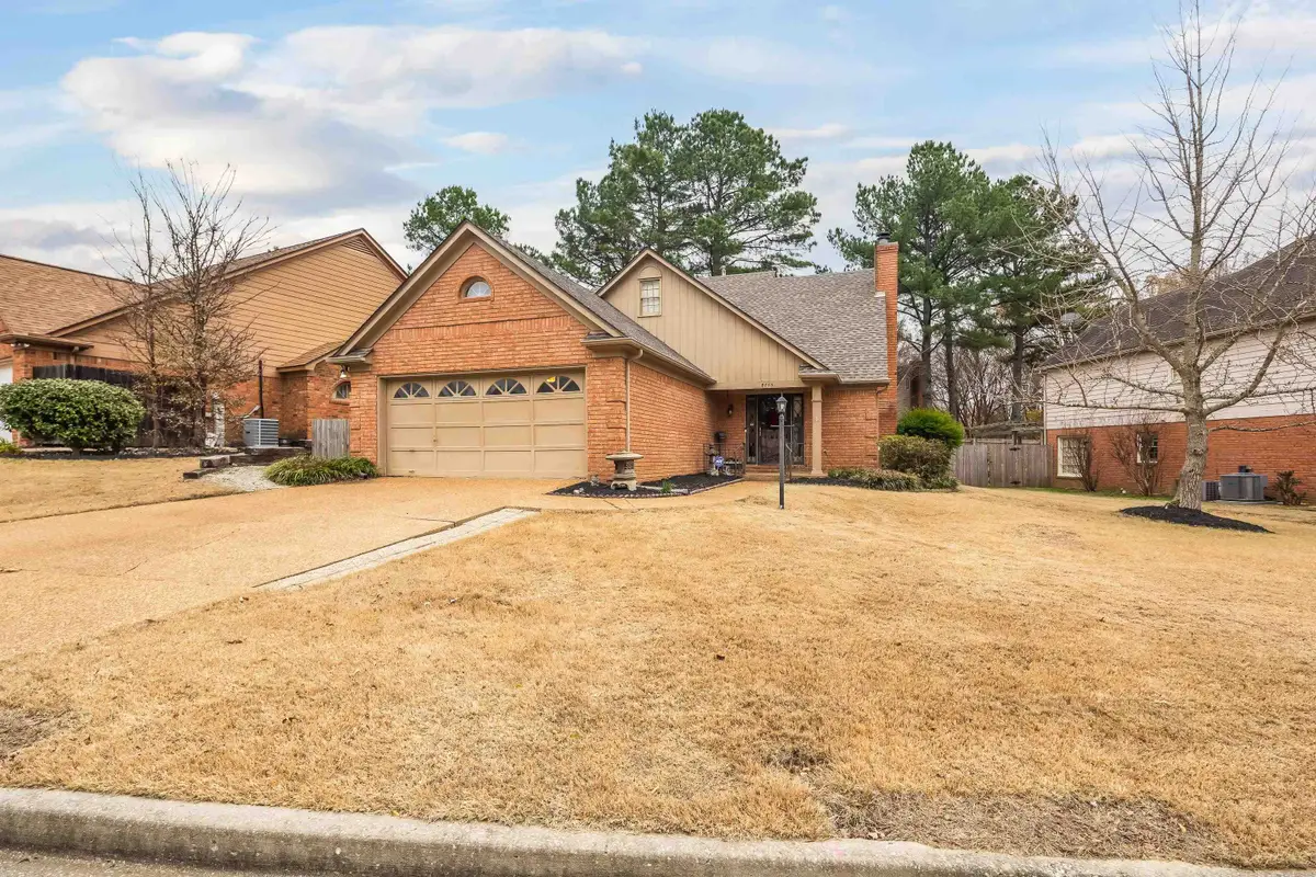 8785 CEDAR MILLS CIR, Cordova, TN 38016 - Image #1