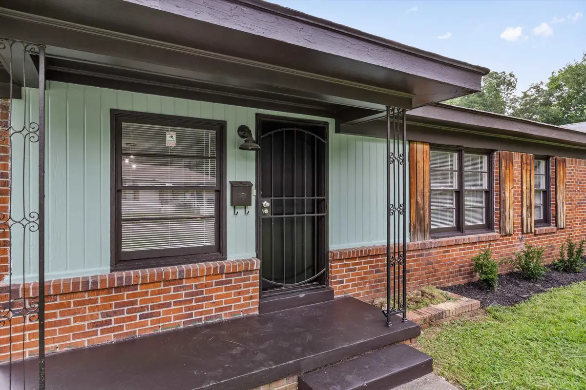 1387 OAK RIDGE DR, Memphis, TN 38111 - Image #1