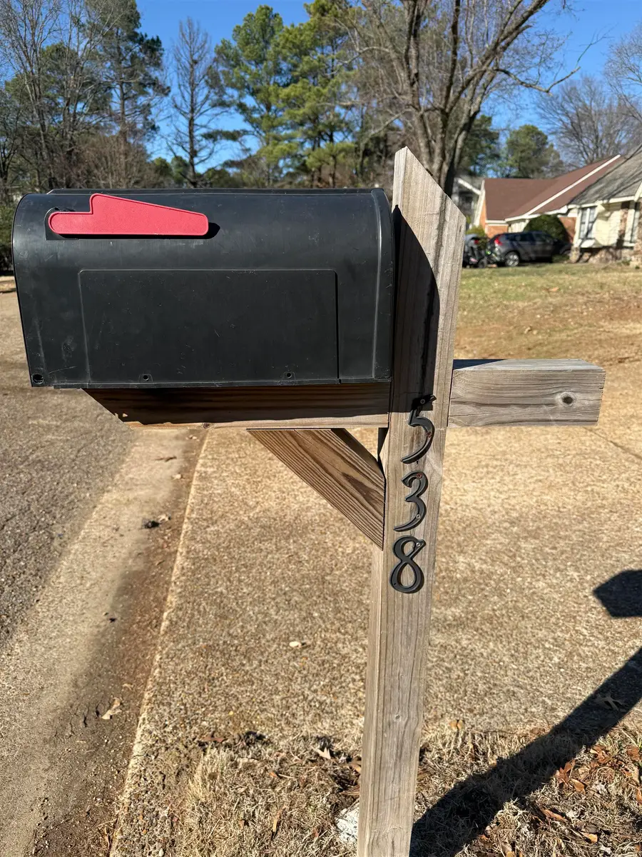 538 BEDLINGTON DR, Cordova, TN 38018 - Image #2