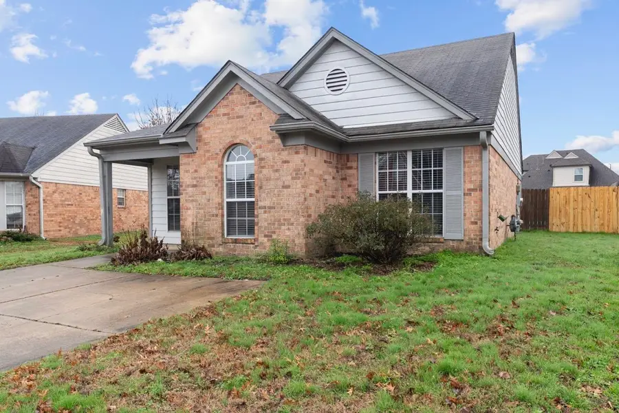 9193 KAITLYN DR S, Walls, MS 38680 - Image #2