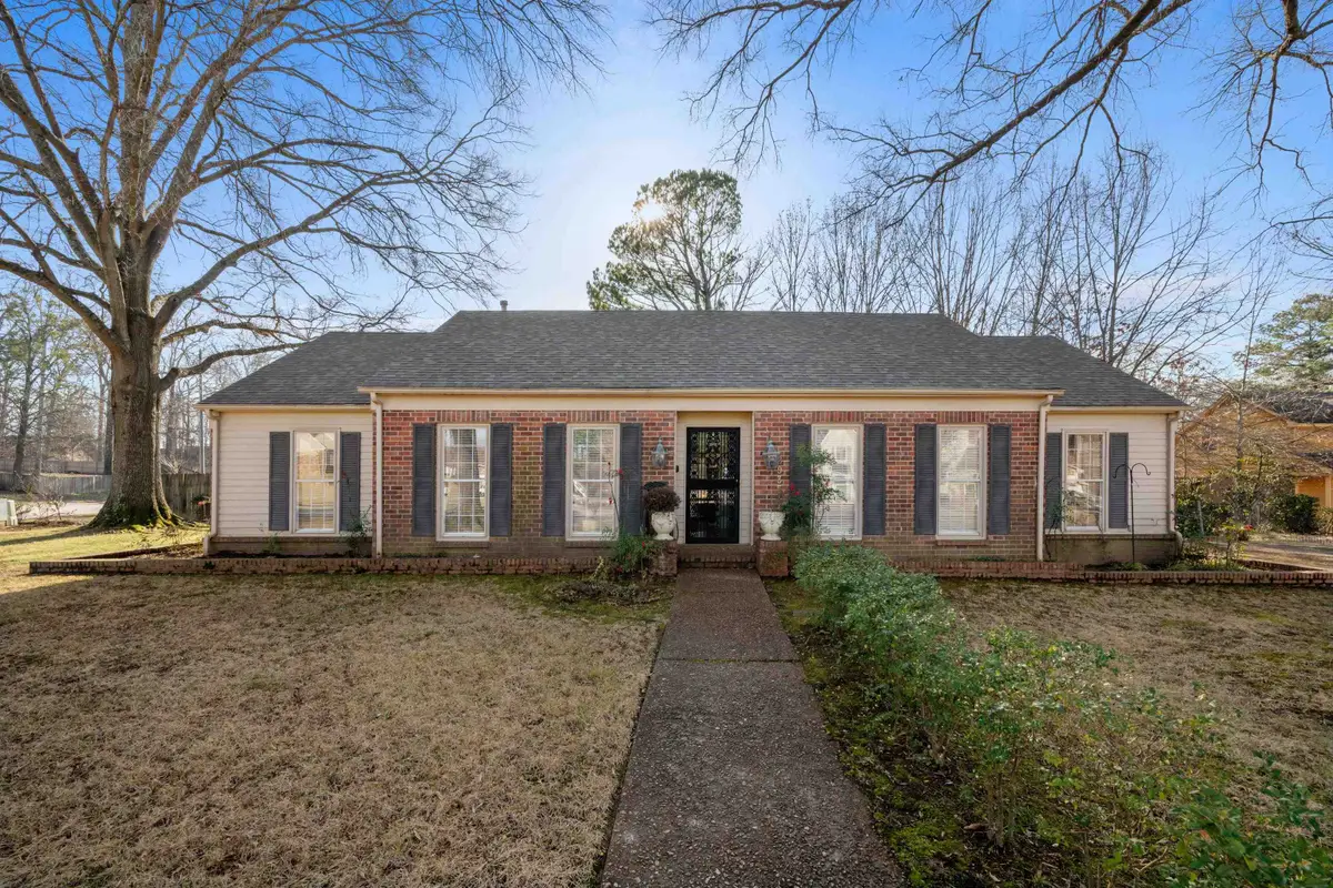 8935 W LUDGATE PL, Cordova, TN 38016 - Image #1