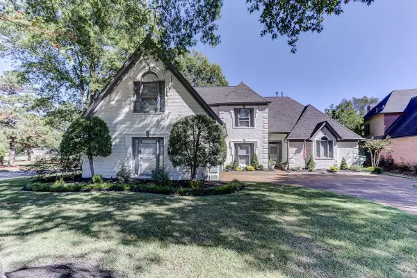 2482 BROTHERWOOD CV, Collierville, TN 38017