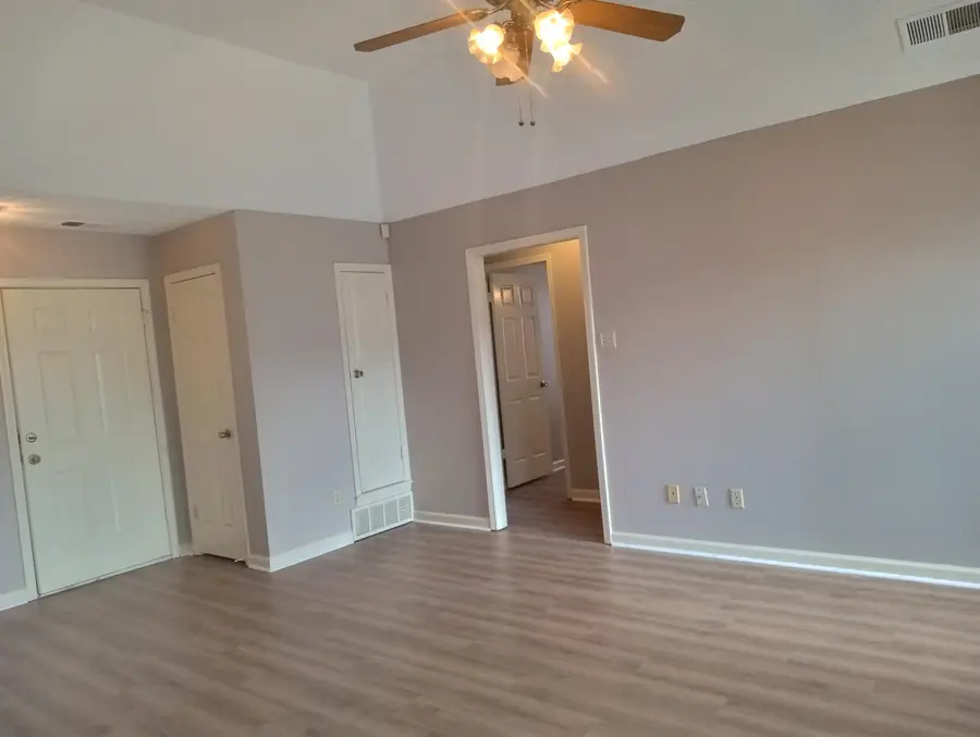 7503 APPLING ESTATE DR, Memphis, TN 38133 - Image #3