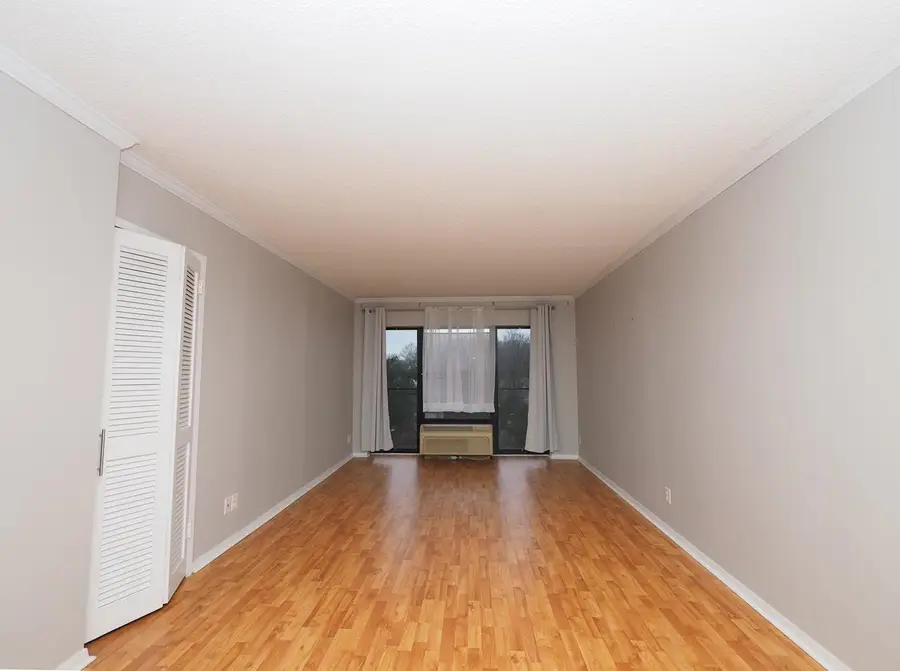 232 S HIGHLAND ST #505, Memphis, TN 38111 - Image #3