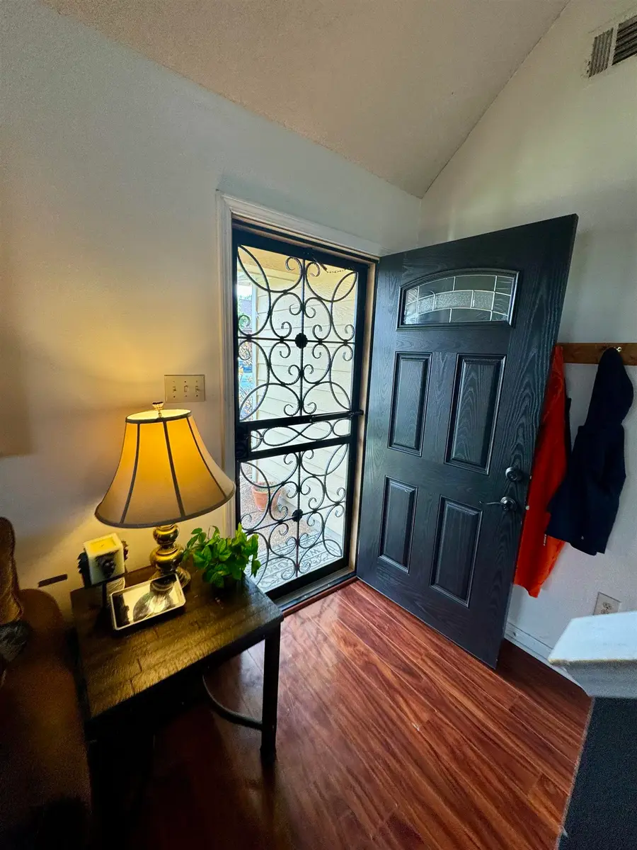 5550 S ANGELACE DR, Memphis, TN 38135 - Image #2