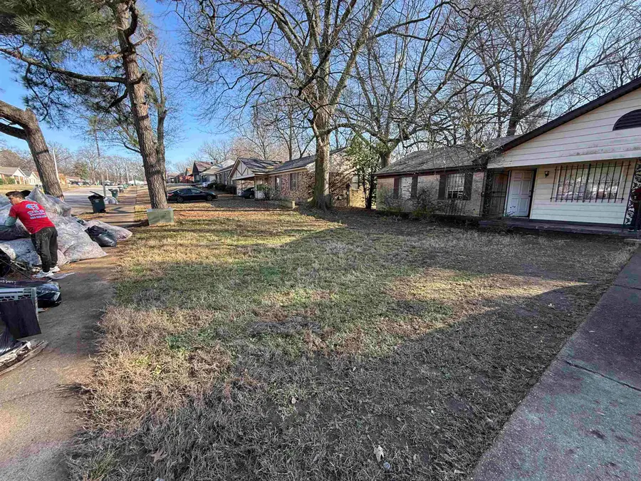 3165 MAPLE HILL DR, Memphis, TN 38118 - Image #2