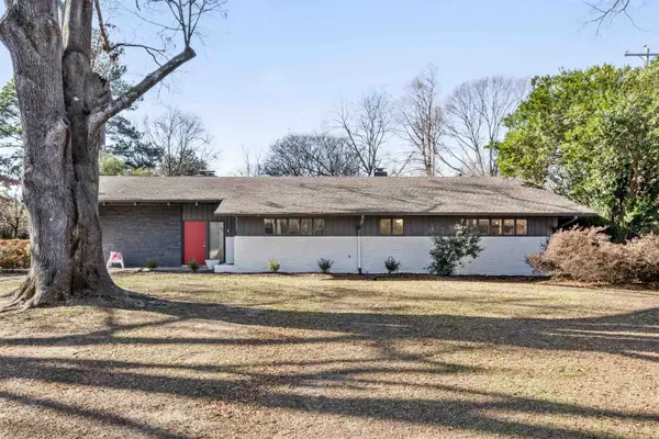 123 E CHERRY DR, Memphis, TN 38117