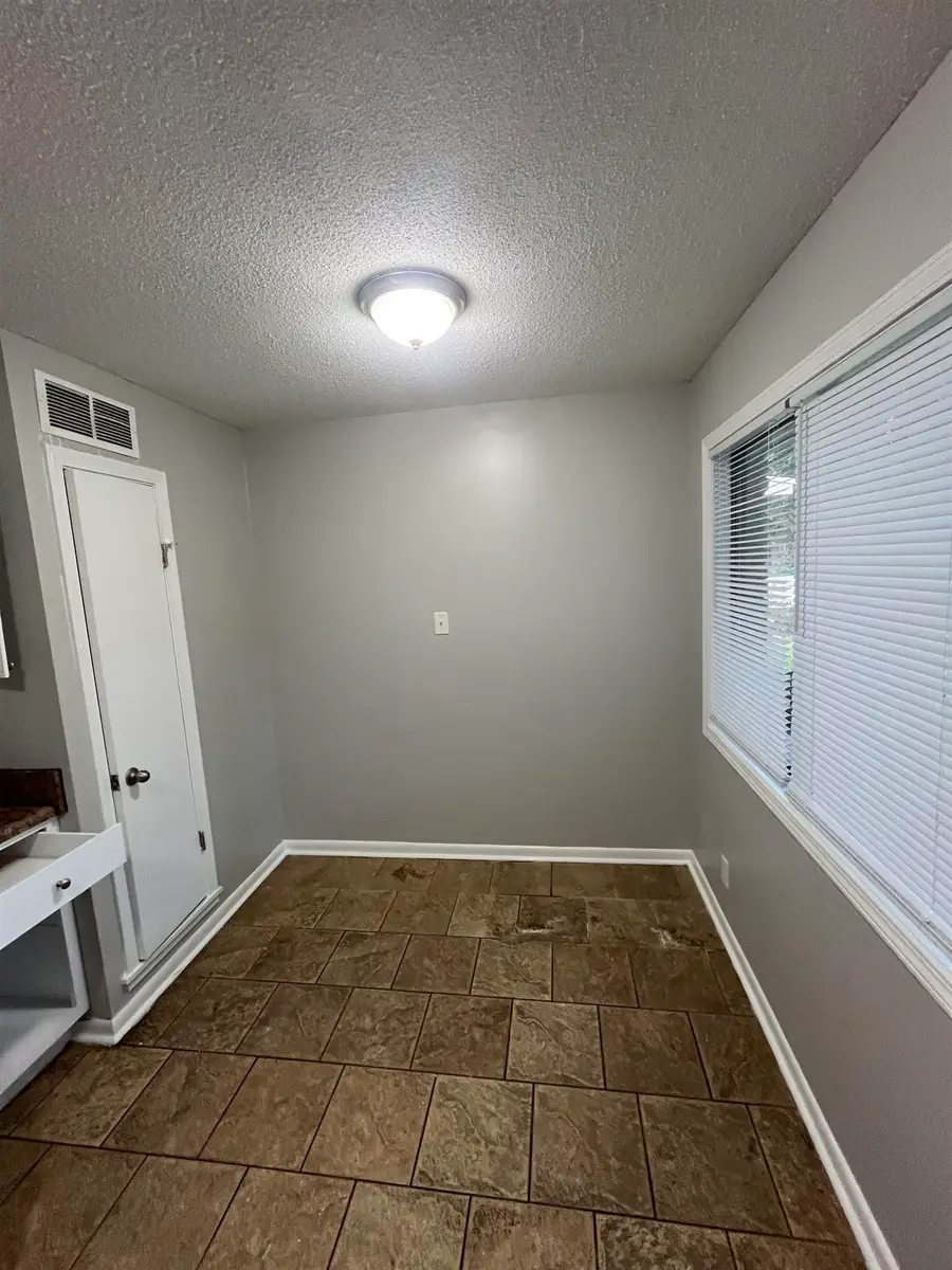 4173 COTTONWOOD RD, Memphis, TN 38118 - Image #2