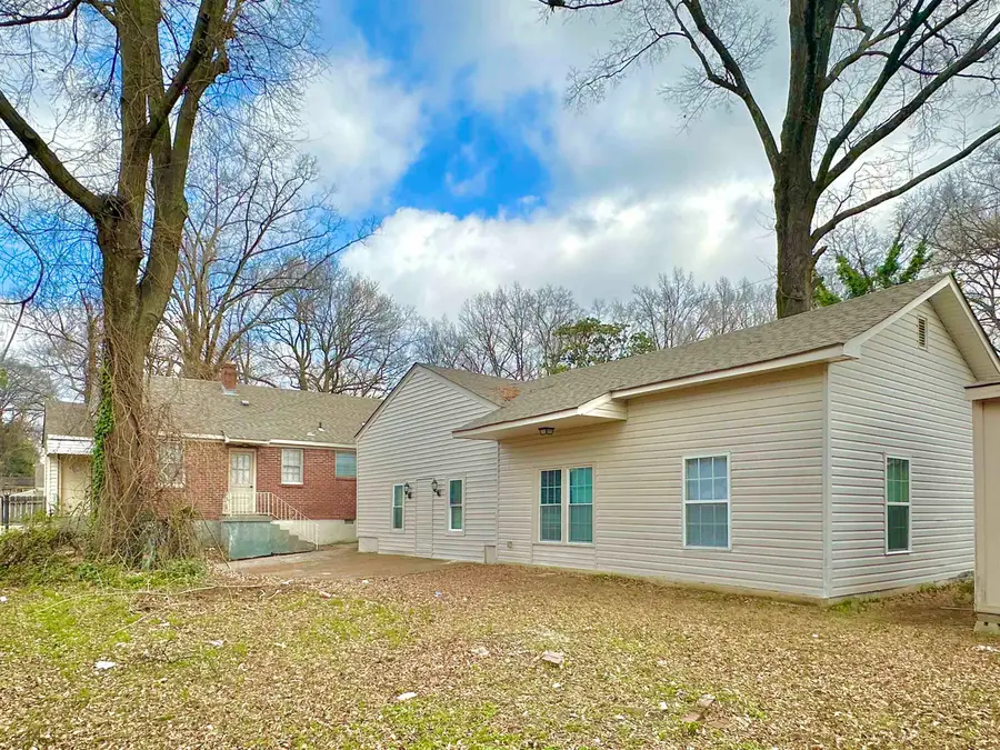 2195 CARNES AVE, Memphis, TN 38114 - Image #2