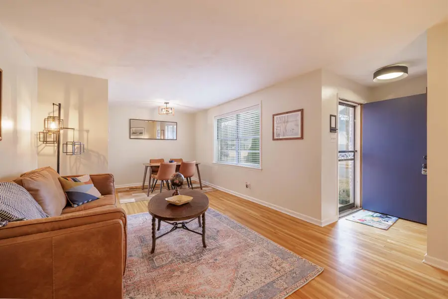 1577 STERLING DR, Memphis, TN 38119 - Image #3