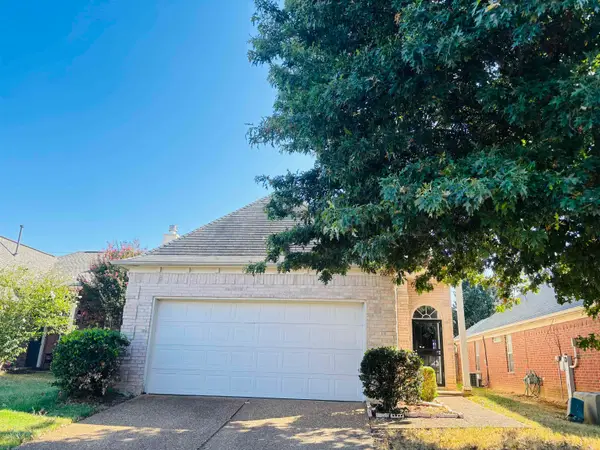 7105 QUEENS CROWN DR, 38125, TN 38125