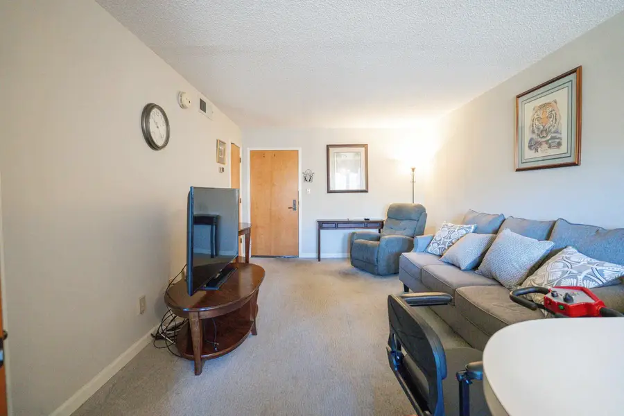 3589 COVINGTON PIKE #407, Memphis, TN 38128 - Image #3