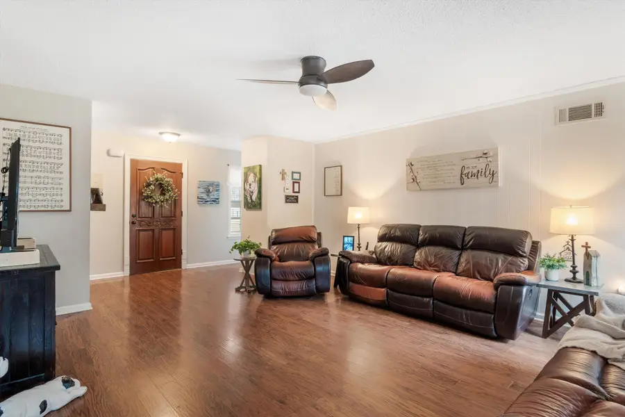 2984 RUFFLE DR, Bartlett, TN 38134 - Image #3