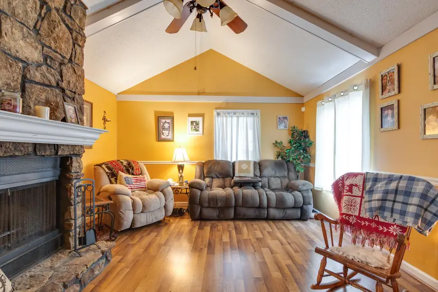 6677 HARTFORD DR, Memphis, TN 38134 - Image #3