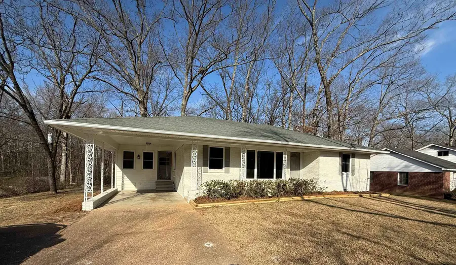 126 ROLLING OAKS DR, Somerville, TN 38068 - Image #2