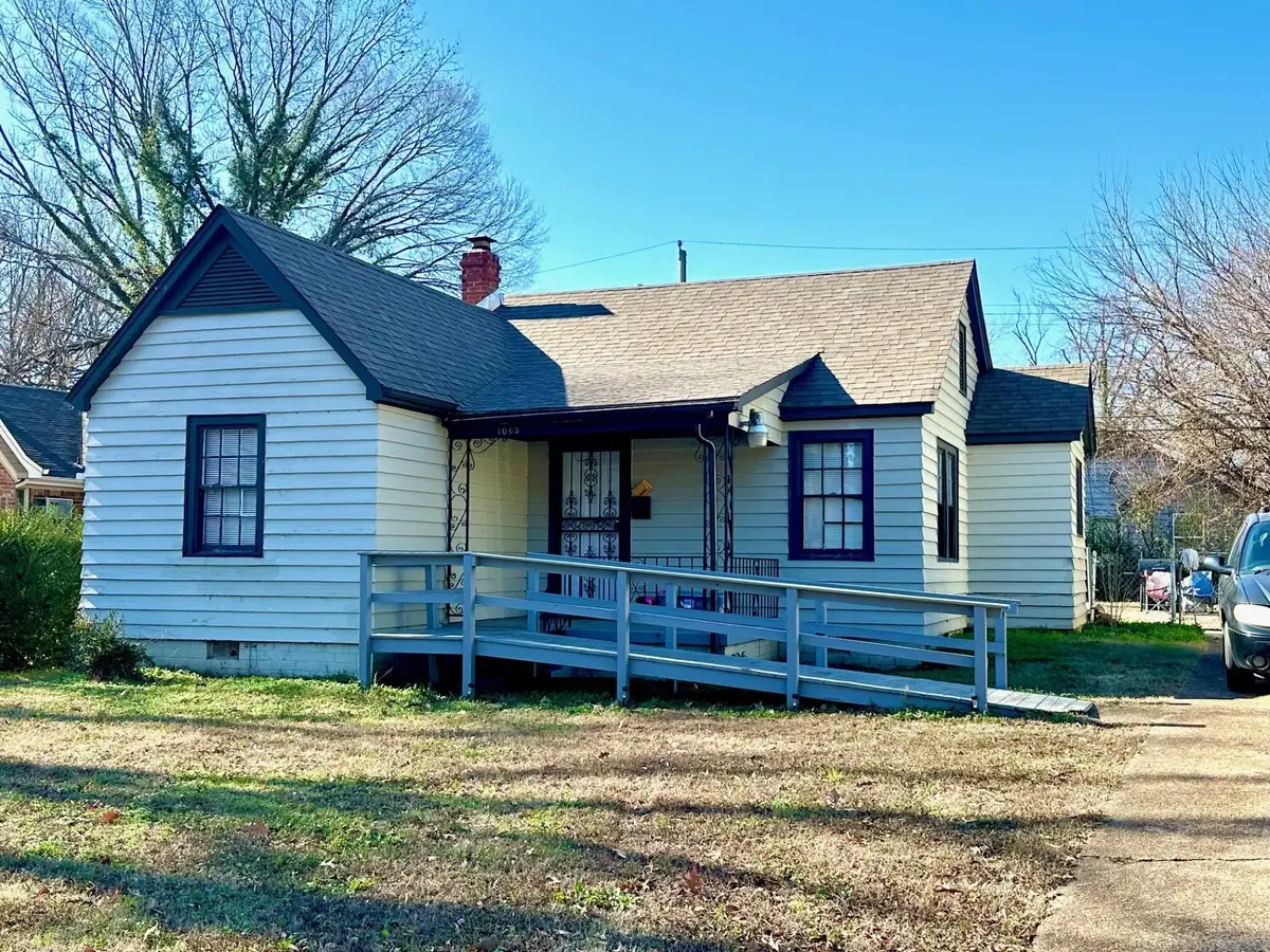 1065 S HIGHLAND ST, Memphis, TN 38111 - Image #1