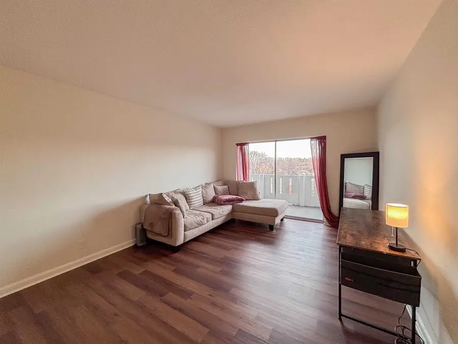 1960 N PARKWAY AVE #605, Memphis, TN 38112 - Image #2