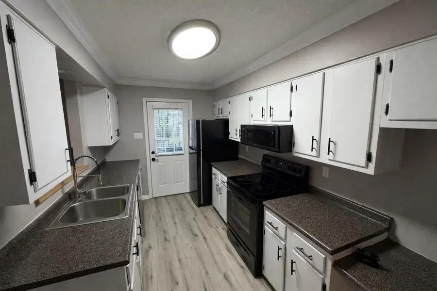 5232 CHATFIELD DR, Memphis, TN 38116 - Image #2