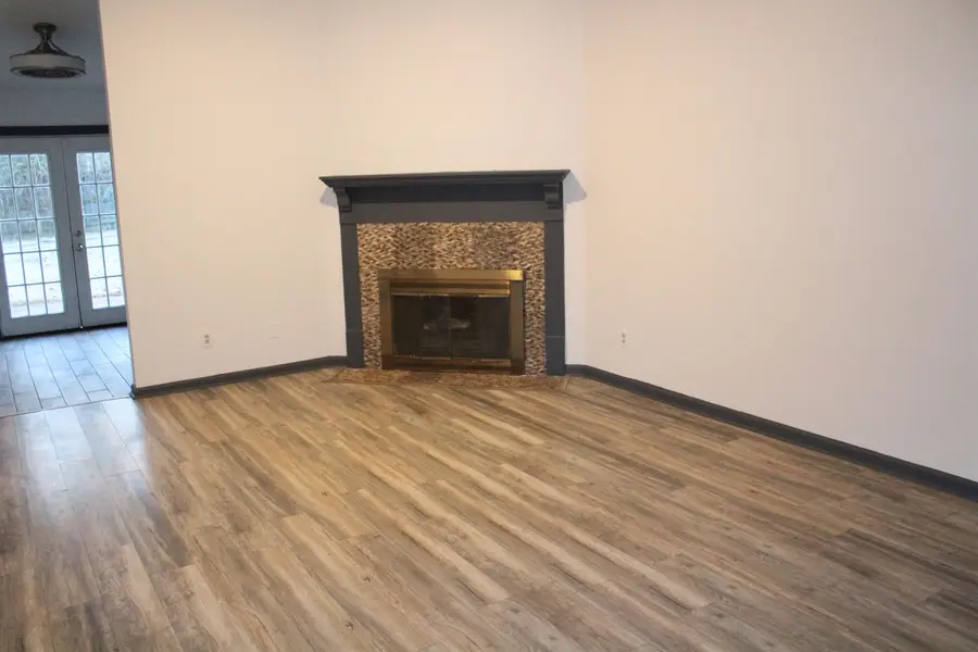 7185 PEPPERMILL LN, Memphis, TN 38125 - Image #2