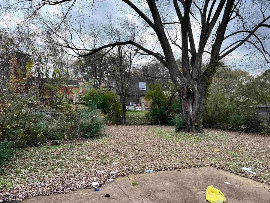 1493 ALCY RD E, Memphis, TN 38106 - Image #2