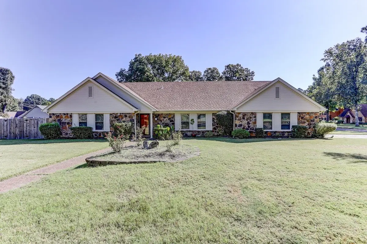 2368 BRACHTON AVE, Germantown, TN 38139 - Image #1