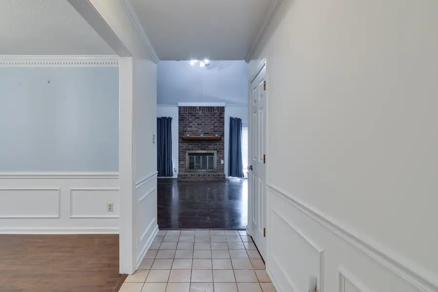 8093 SARA JANE LN, Bartlett, TN 38133 - Image #2