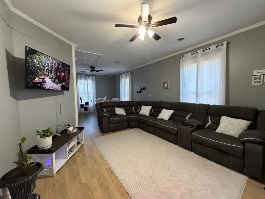 1033 BRUCE ST, Memphis, TN 38104 - Image #2