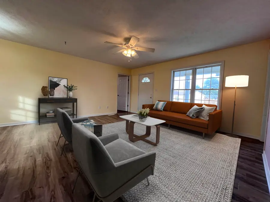 530 STOUT ST, Savannah, TN 38372 - Image #3