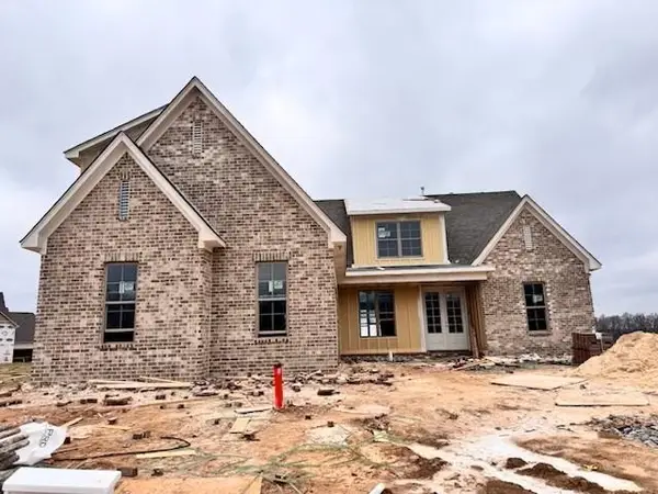 5311 THUNDER BOLT CV, Lakeland, TN 38002