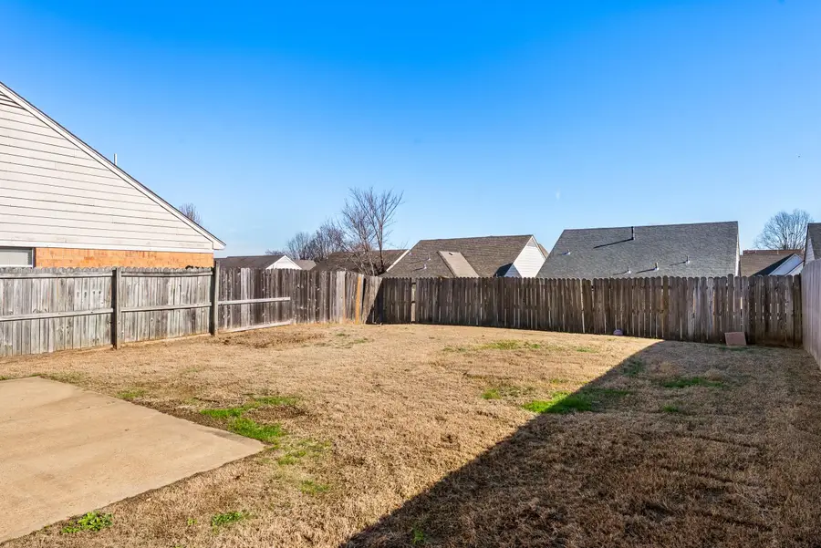 5312 BRADLEY DR, Southaven, MS 38671 - Image #2