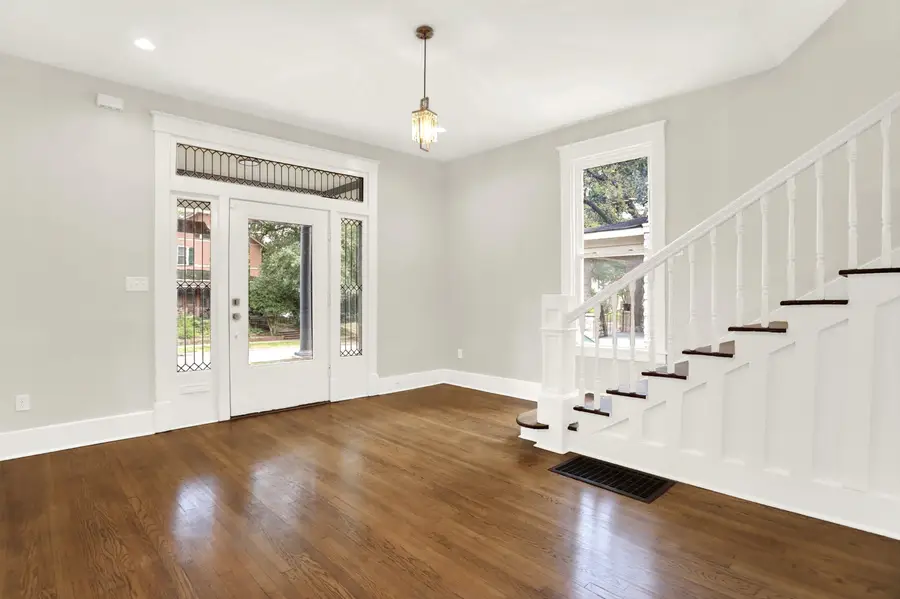 1619 EASTMORELAND AVE, Memphis, TN 38104 - Image #3