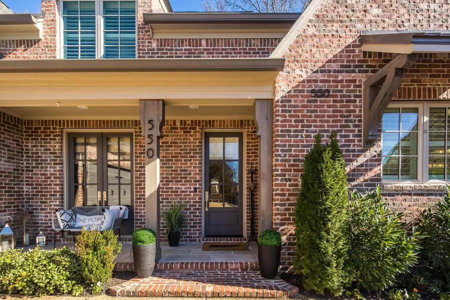 550 BRANGUS VALLEY DR, Collierville, TN 38017 - Image #3