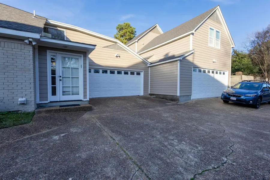 510 BERKELEY SQ, Memphis, TN 38120 - Image #3