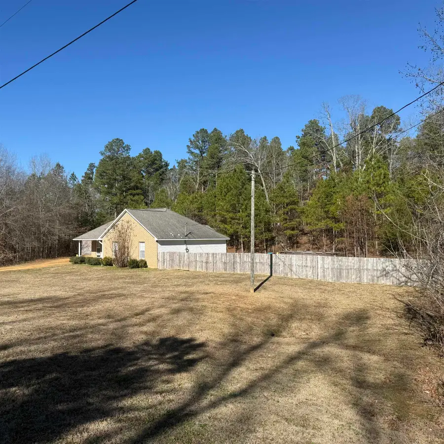 285 JOHNSON ST, Bethel Springs, TN 38315-2535 - Image #2