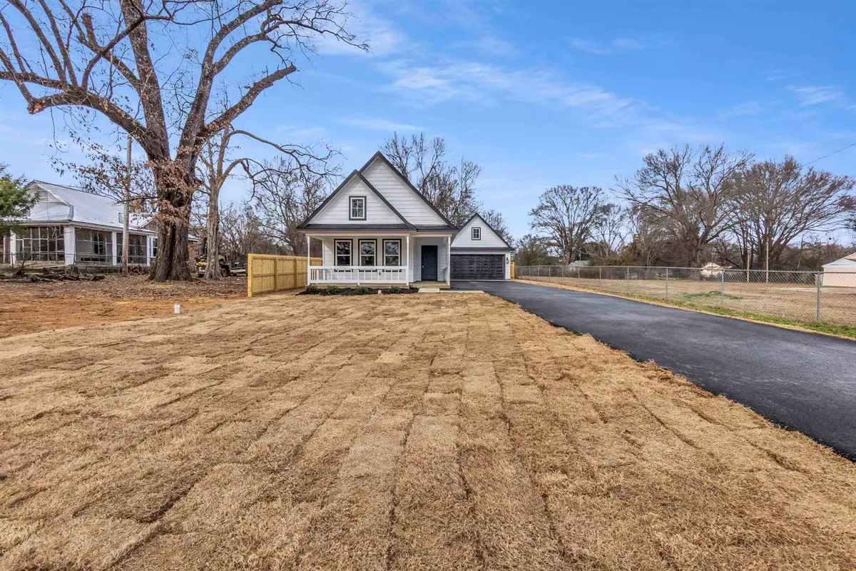 426 HEWLETT RD, Memphis, TN 38109 - Image #1