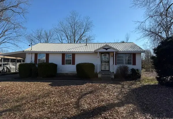 150 POWELL ST, Hickory Valley, TN 38042-4402