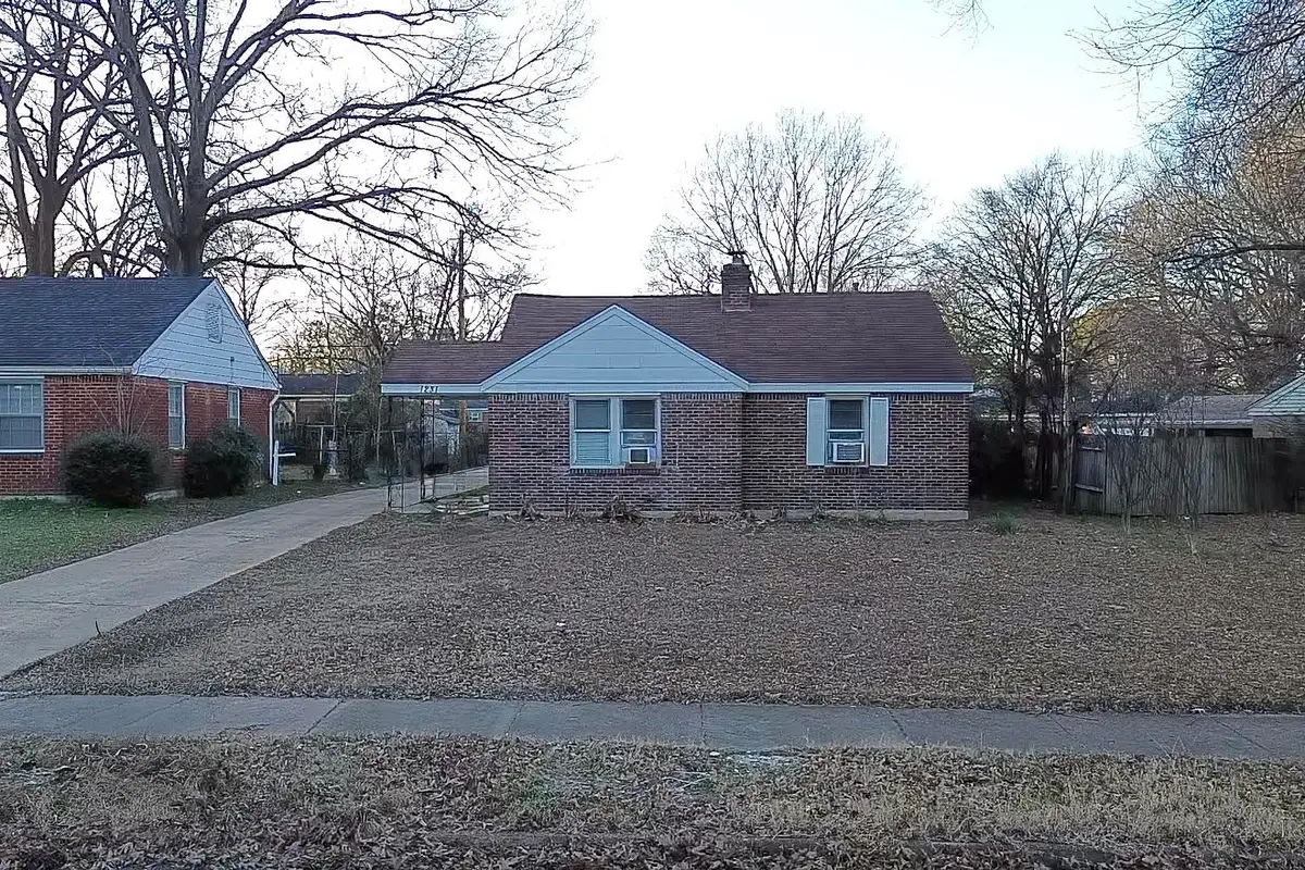 1231 VICTOR DR, Memphis, TN 38122 - Image #1